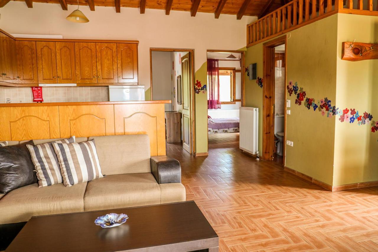 Sunset Studios & Apartments Koukounaries Ngoại thất bức ảnh