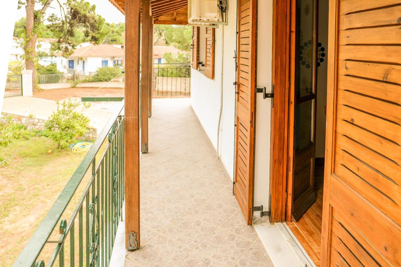 Sunset Studios & Apartments Koukounaries Ngoại thất bức ảnh