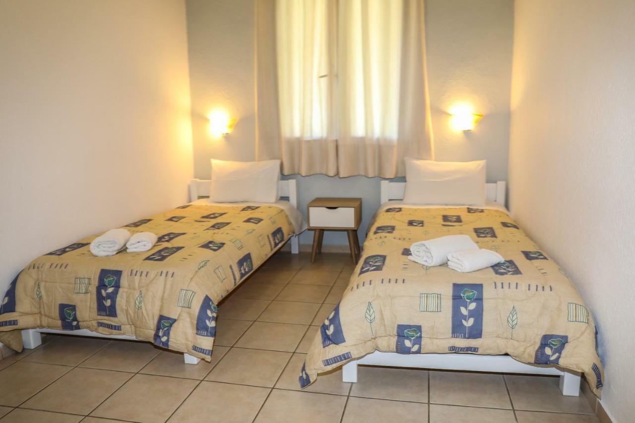 Sunset Studios & Apartments Koukounaries Ngoại thất bức ảnh