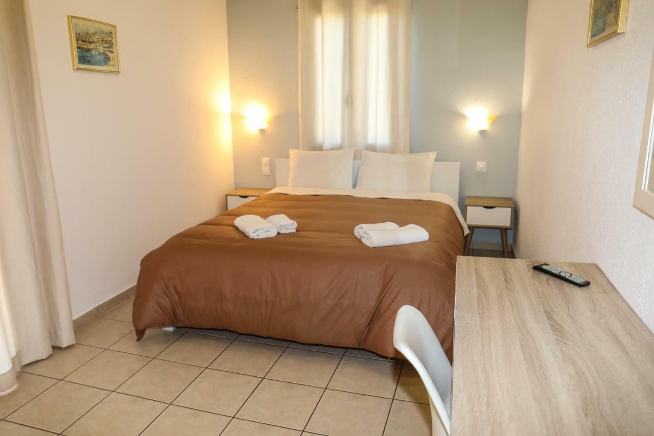Sunset Studios & Apartments Koukounaries Ngoại thất bức ảnh